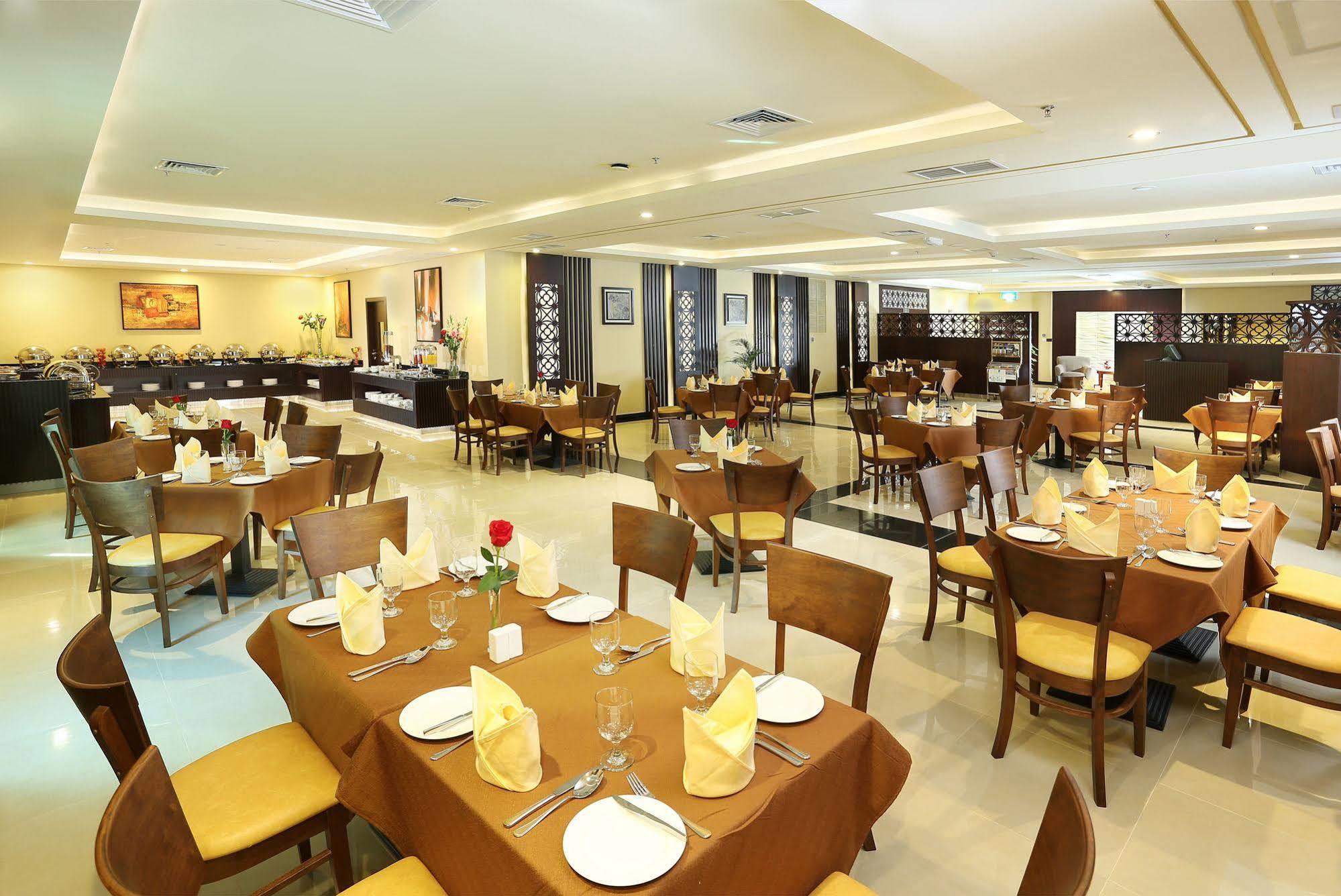 Best Western Plus Salmiya Kuwait City Exterior foto